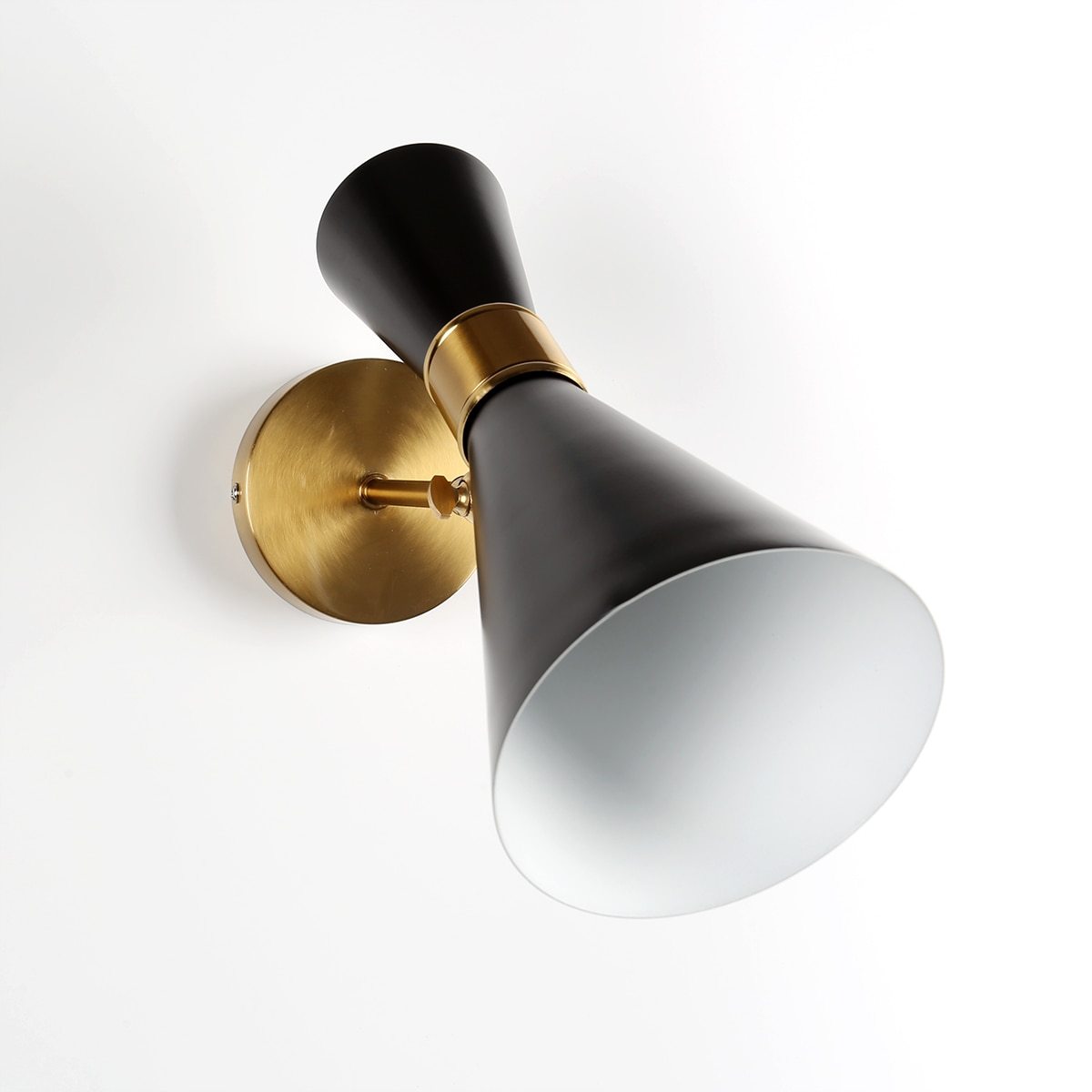 Illustra Moderne, verstellbare Wandleuchte | Minimalistisches Design | Perfekt als Leselampe & Nachttischlicht