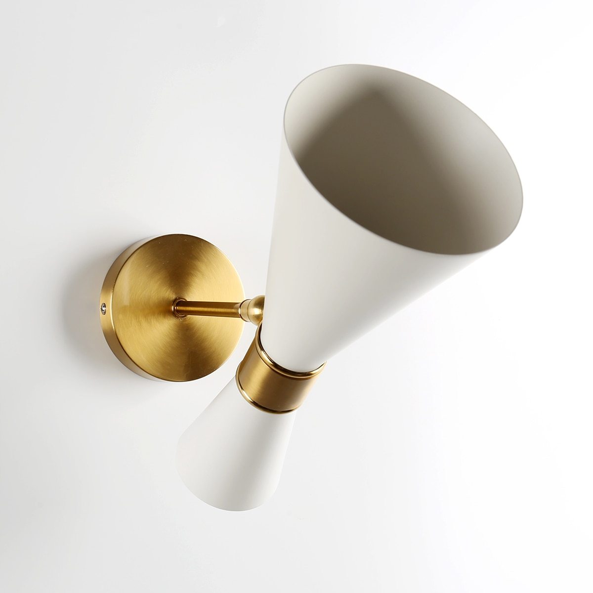 Illustra Moderne, verstellbare Wandleuchte | Minimalistisches Design | Perfekt als Leselampe & Nachttischlicht