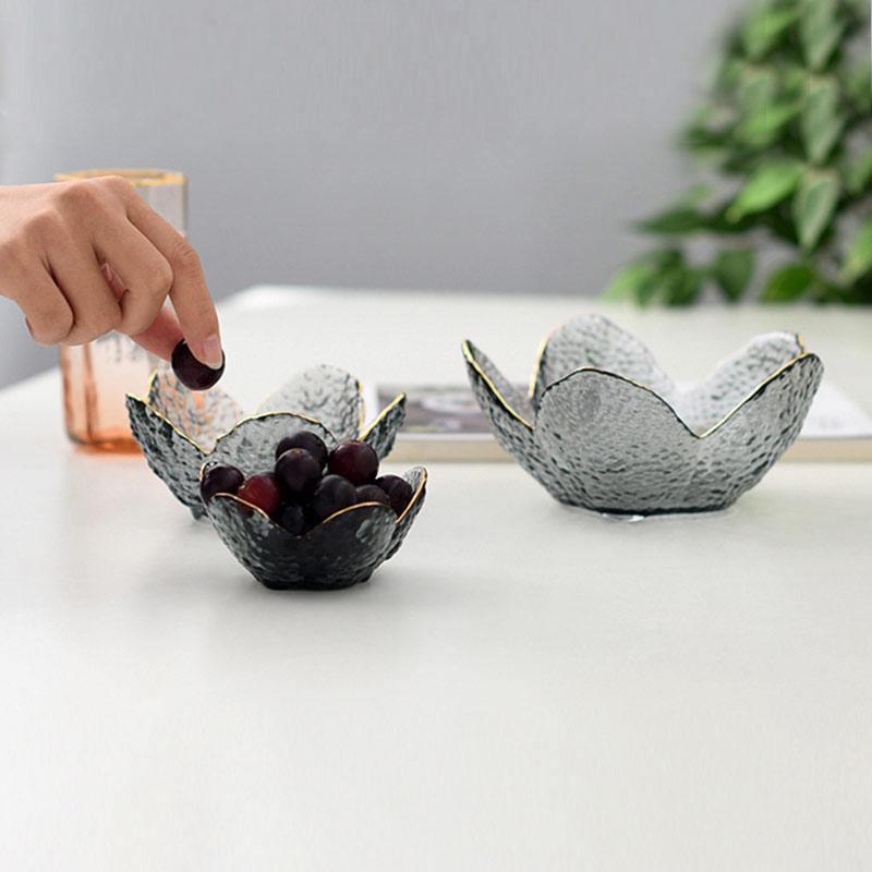 CrystalBloom Glasschalen im Blütendesign | Strukturiertes Glas | Moderne Tischdeko in Schwarz & Weiß
