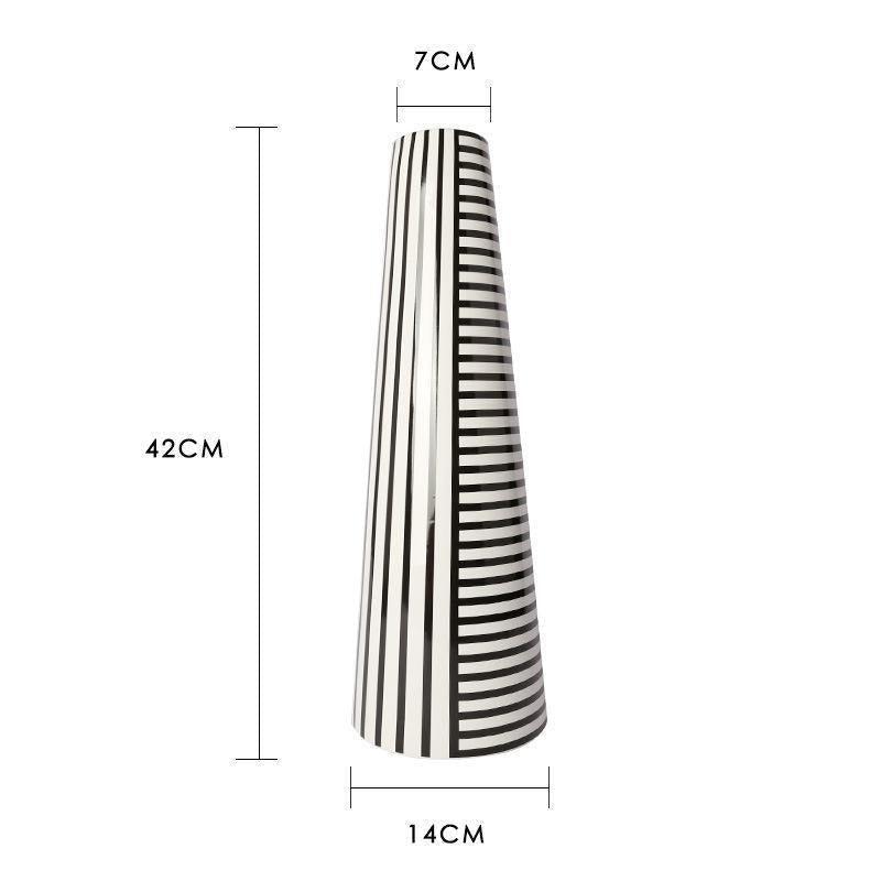 GeoStyle Monochrom Keramik Blumenvase | Geometrisches Design | Dekoration für Zuhause