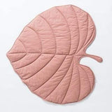 LeafNest Kuscheldecke im Blatt-Design | Weich & Vielseitig | Perfekt für Zuhause