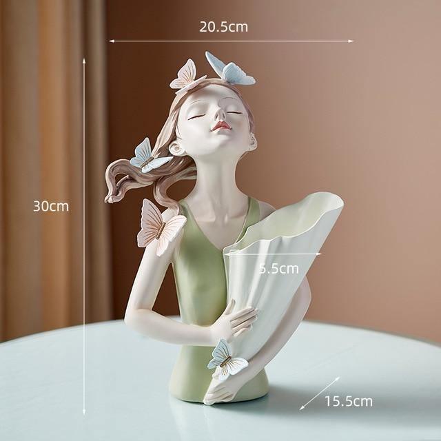 ButterflyAura Mädchenfigur Deko | Stilvolle Schmetterlings-Mädchen Ornamente | Vase & Tablett Design