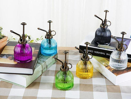 SpritzLuxe Glas-Pflanzensprüher in lebendigen Farben | Elegantes Design | Praktische Pflege für Ihre Pflanzen