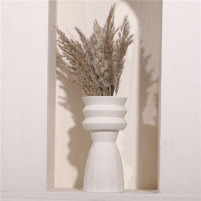 VaseLina Keramikvase | Elegantes Weißes Design | Tapered & Center Rings | Stilvolle Deko