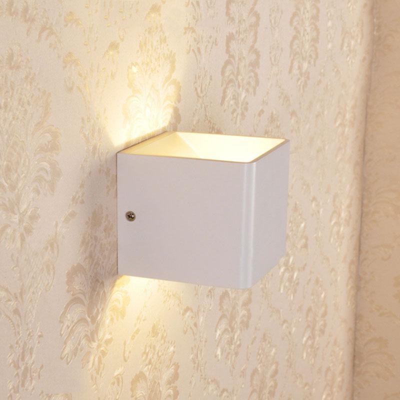 LumiBloc LED Wandlampe | Up & Down Licht | Modernes Würfel-Design | Holz & Farbvarianten