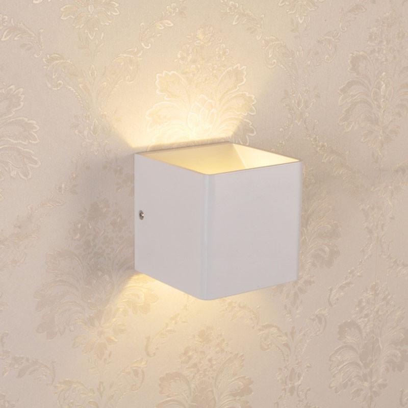 LumiBloc LED Wandlampe | Up & Down Licht | Modernes Würfel-Design | Holz & Farbvarianten