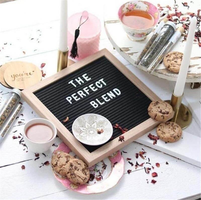LettraGlow Premium Buchstabenbrett | Personalisierte Botschaften | Vintage Letter Board für Zuhause & Büro