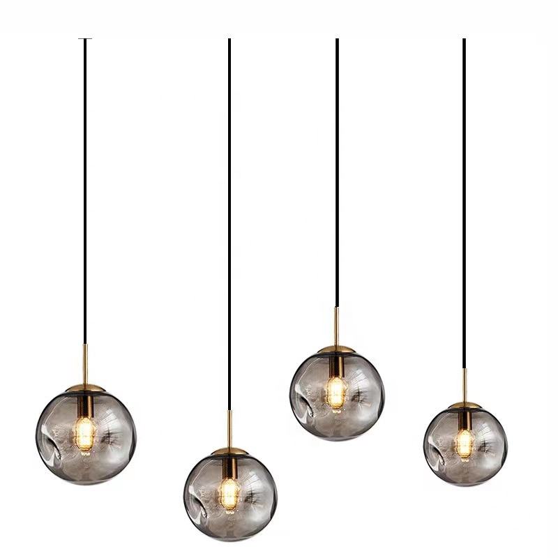 LunaSphere Glas Pendelleuchte | Kugelförmiges Design | Elegante Beleuchtung für Ihr Zuhause